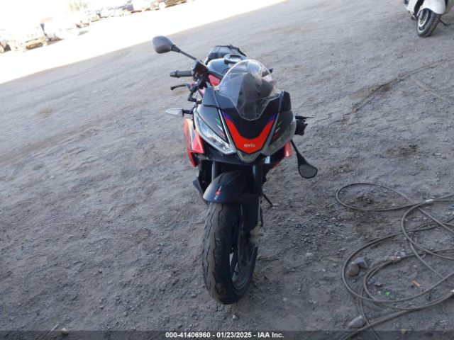 2023 APRILIA TUONO ZD4KSUM04PS000526 Photo 4