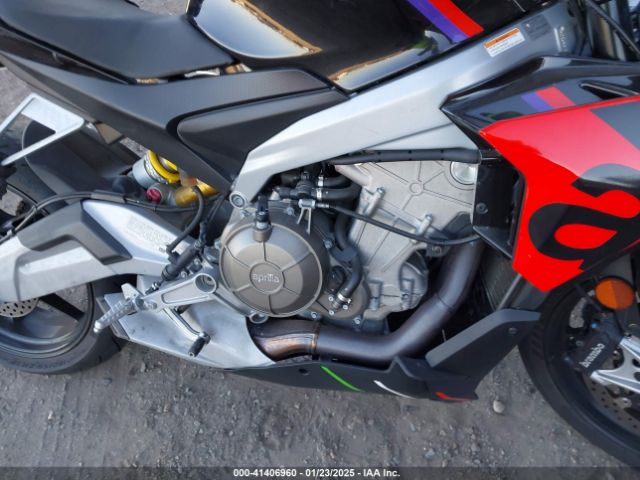 2023 APRILIA TUONO ZD4KSUM04PS000526 Photo 7