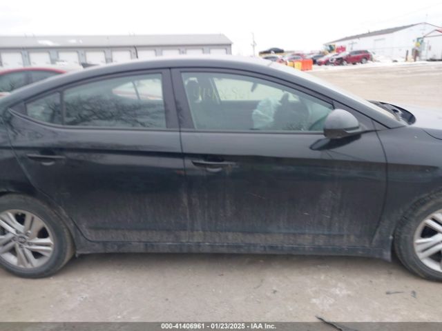 5NPD84LFXKH455803 Hyundai ELANTRA SEL
