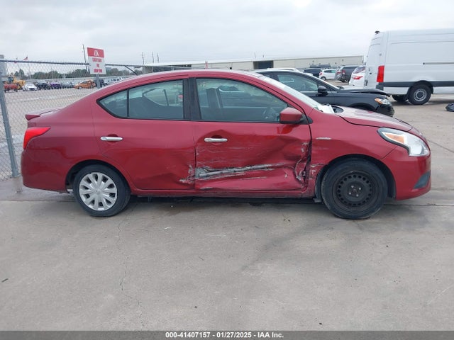 3N1CN7AP8HK455057 Nissan Versa 1.6 Sv