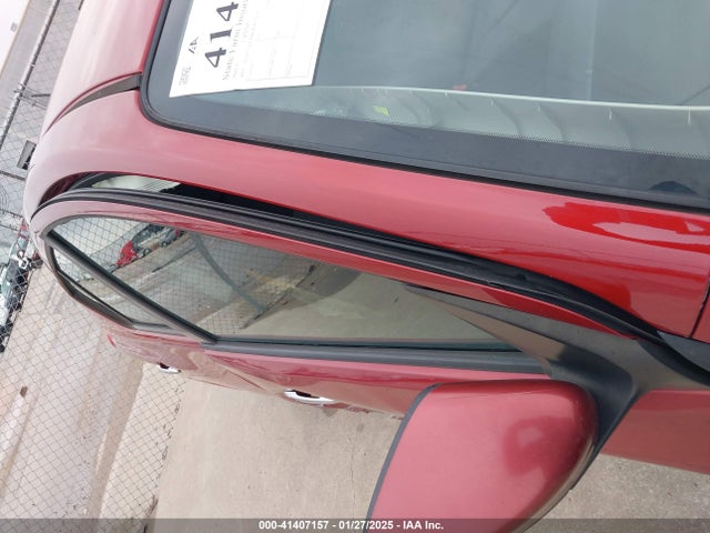 3N1CN7AP8HK455057 Nissan Versa 1.6 Sv