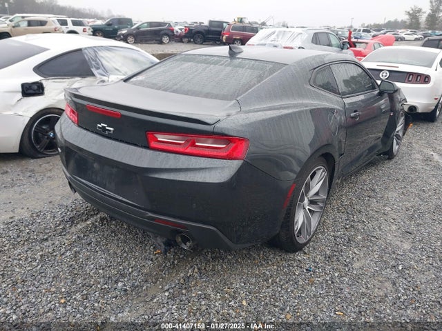 1G1FD1RS1J0132462 Chevrolet Camaro 2lt