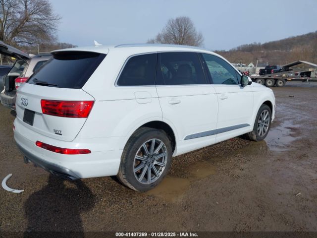 WA1VAAF78JD039663 Audi Q7 3.0t Premium