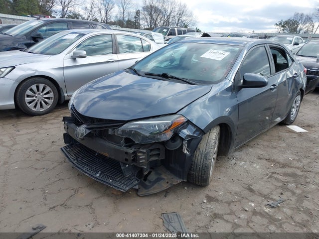 Toyota COROLLA LE 2019 2T1BURHE1KC240460 Image 2