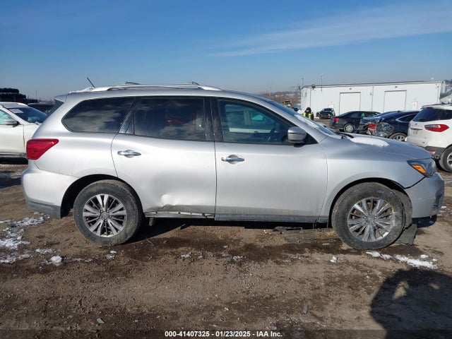 5N1DR2MM4JC653488 Nissan Pathfinder Sv
