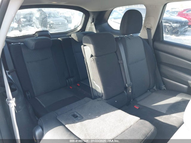 5N1DR2MM4JC653488 Nissan Pathfinder Sv