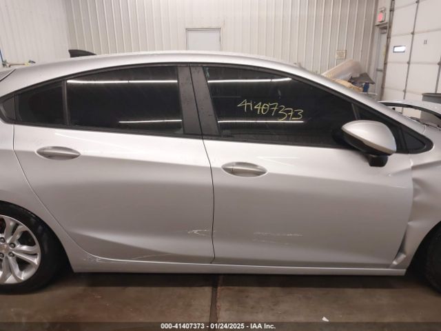 3G1BC6SM9KS588889 Chevrolet CRUZE LS