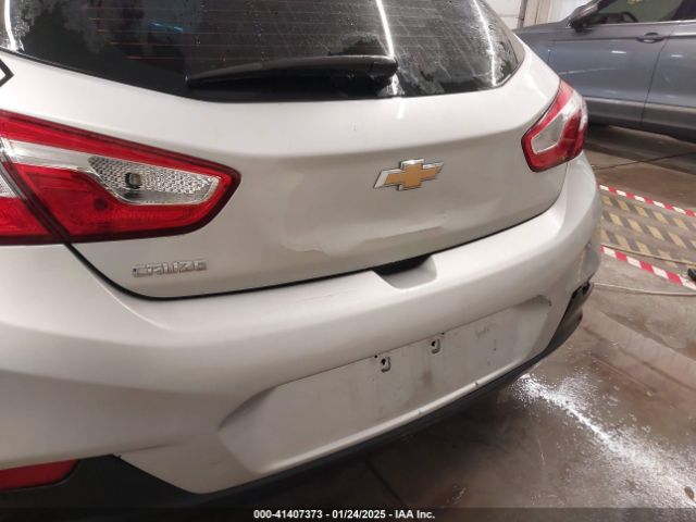 3G1BC6SM9KS588889 Chevrolet CRUZE LS