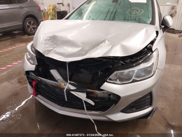 3G1BC6SM9KS588889 Chevrolet CRUZE LS