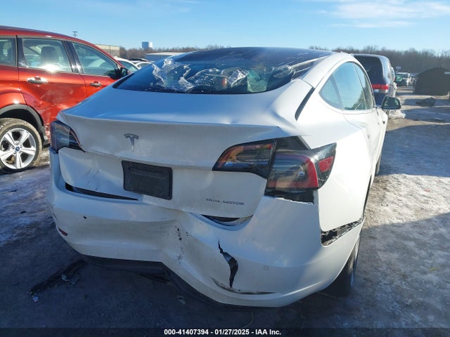 2019 TESLA MODEL 3 5YJ3E1EB0KF493617 Photo 5