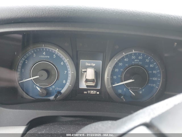 5TDKZ3DC6JS906320 Toyota Sienna Le 8 Passenger