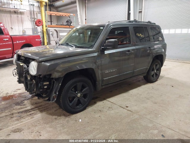 1C4NJRFB3GD712764 Jeep Patriot Latitude