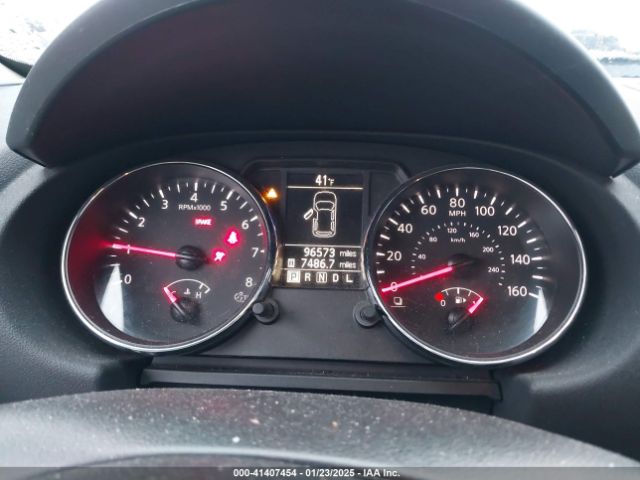 JN8AS5MT1EW615486 Nissan Rogue Select S