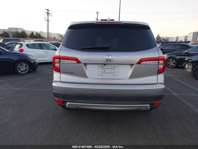 5FNYF5H3XMB017747 Honda Pilot 2wd Ex