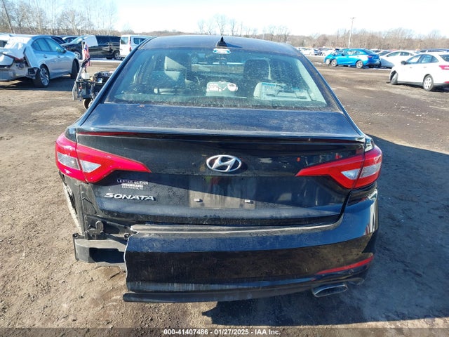 Hyundai SONATA SE 2016 5NPE24AF6GH296455 Image 16