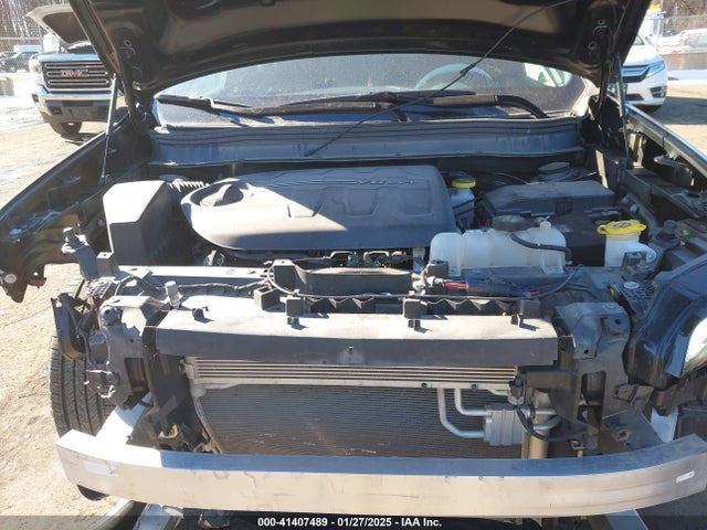 1C4PJMLX5KD369346 Jeep Cherokee Altitude 4x4