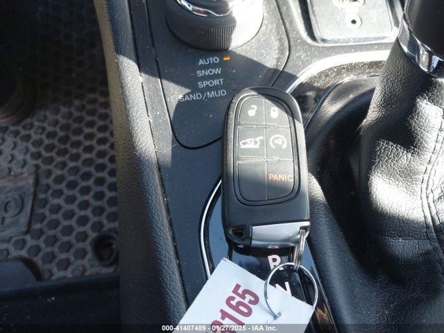 1C4PJMLX5KD369346 Jeep Cherokee Altitude 4x4