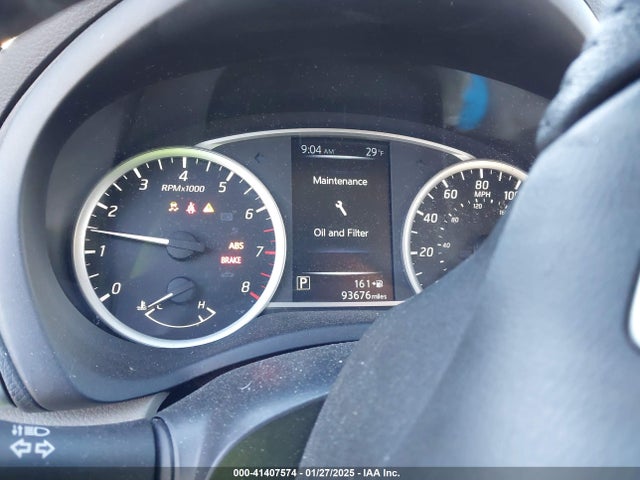 3N1AB7AP4HY325130 Nissan SENTRA SV
