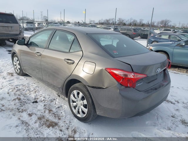 Toyota COROLLA LE 2017 2T1BURHE2HC929335 Image 3