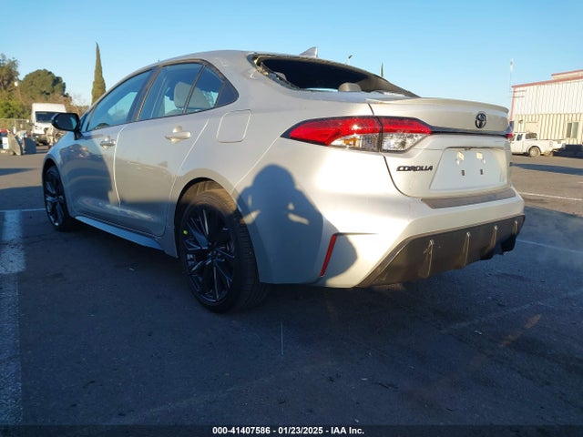 Toyota COROLLA SE 2025 5YFS4MCE4SP225557 Image 3