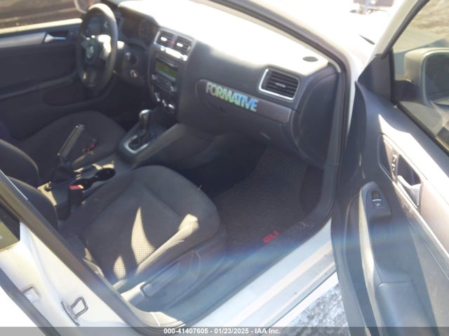 Aukcja sprzedaży 2013 Volkswagen Jetta 2.0l S, vin: 3VW2K7AJ0DM372893, numer aukcji: 41407605