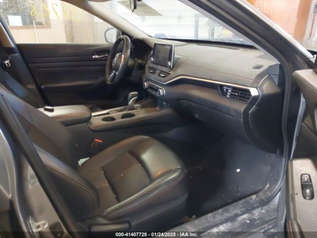 1N4BL4CV9KC104637 Nissan Altima 2.5 Sr