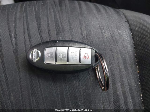 3N1AB7AP1HY394812 Nissan SENTRA SV
