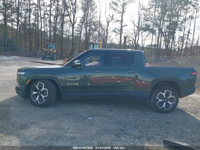 Rivian R1t Adventure 2022 7FCTGAAA8NN015369 Image 14