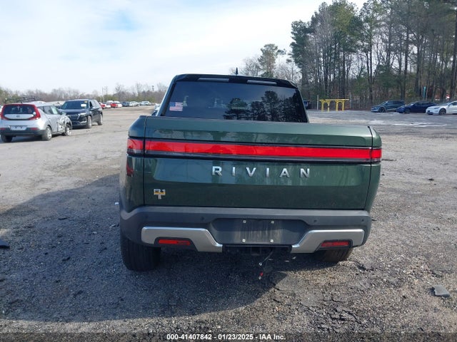 Rivian R1t Adventure 2022 7FCTGAAA8NN015369 Image 16