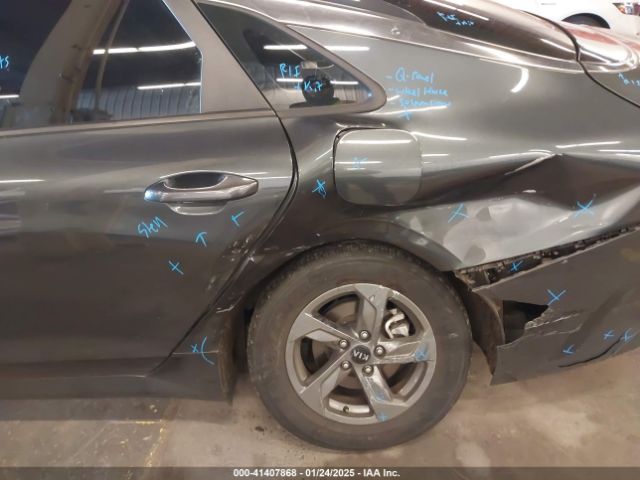 5XXG14J27MG012945 KIA K5 LXS