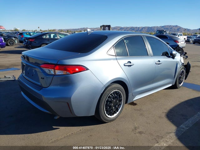 Toyota COROLLA LE 2022 JTDEPMAE3N3015195 Image 4