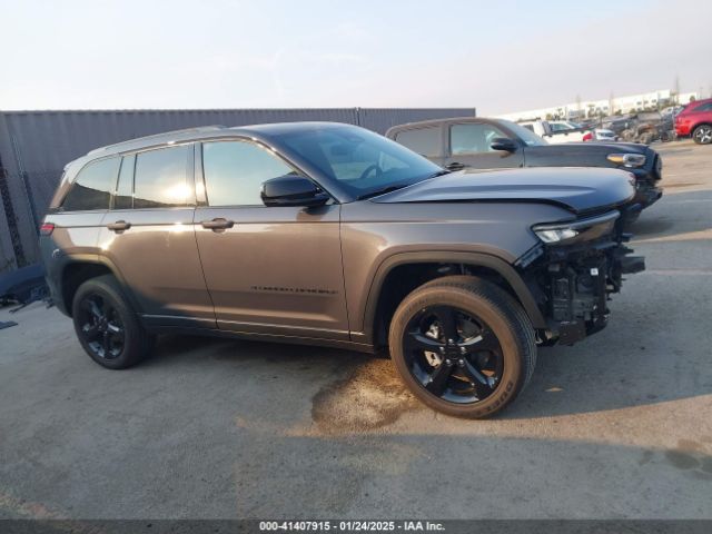 1C4RJGAG7PC647982 Jeep Grand Cherokee Altitude 4x2