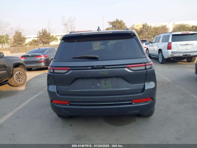 1C4RJGAG7PC647982 Jeep Grand Cherokee Altitude 4x2