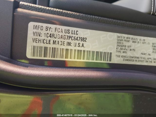 1C4RJGAG7PC647982 Jeep Grand Cherokee Altitude 4x2