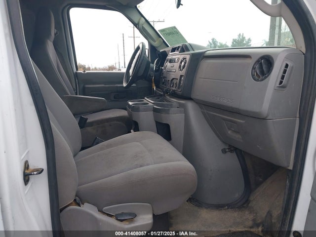 Ford E-250 Commercial 2014 1FTNE2EL3EDB15651 Image 5