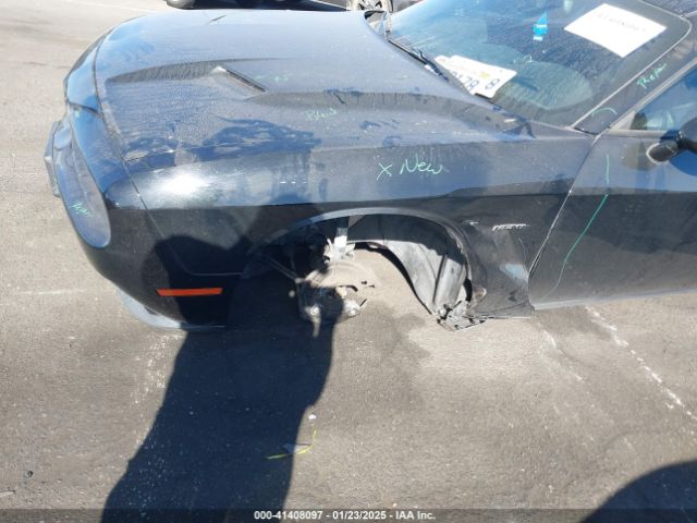 2C3CDZBT6GH168698 Dodge Challenger R/t