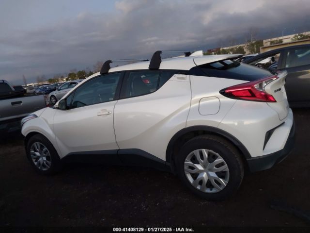 JTNKHMBX4M1120365 Toyota C-HR LE