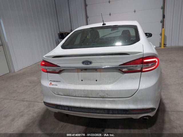 3FA6P0G76JR145110 Ford FUSION S