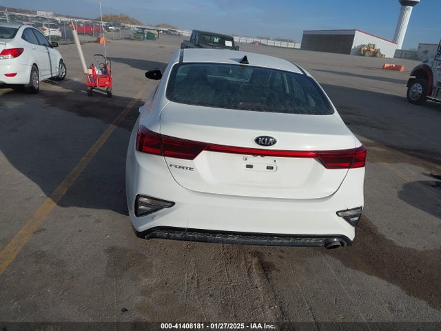 3KPF24AD3LE213355 KIA Forte
