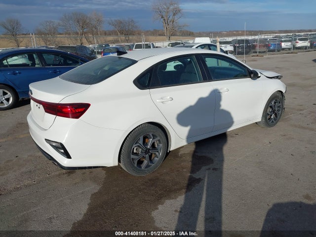 3KPF24AD3LE213355 KIA Forte