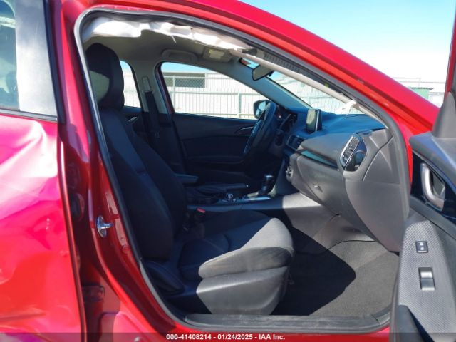 3MZBM1U77FM189775 Mazda Mazda3 I Sport