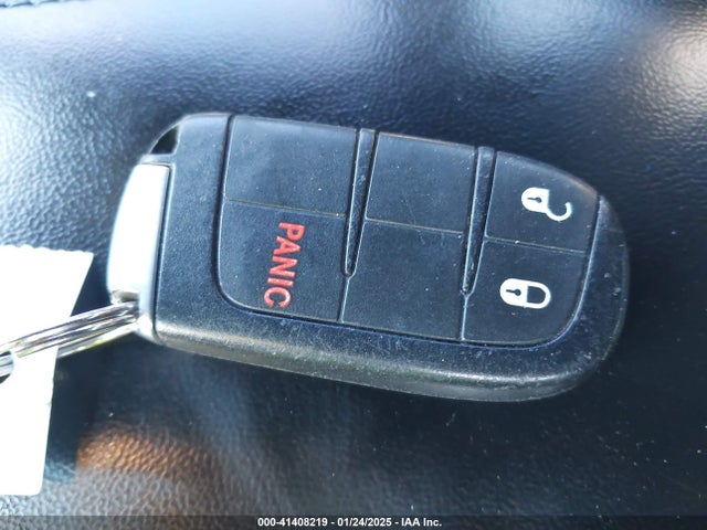 1C4RJFAGXGC304531 Jeep Grand Cherokee Laredo