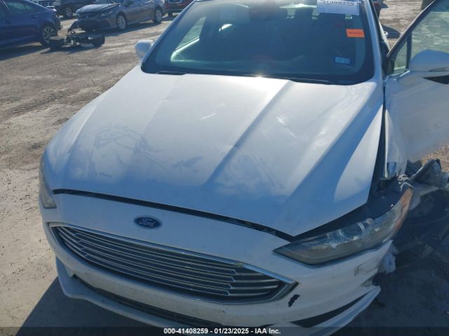 3FA6P0H71JR262575 Ford FUSION SE