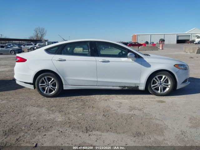 3FA6P0H71JR262575 Ford FUSION SE