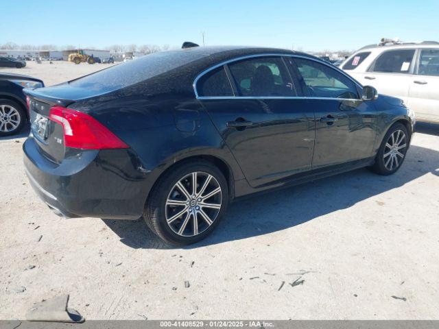 LYV402HM1JB156380 Volvo S60 Inscription T5 Platinum