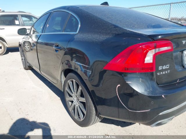 LYV402HM1JB156380 Volvo S60 Inscription T5 Platinum