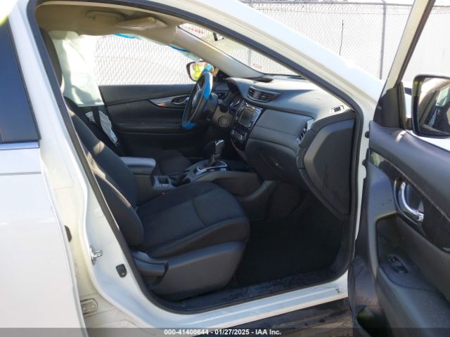 KNMAT2MTXJP524728 Nissan ROGUE SV
