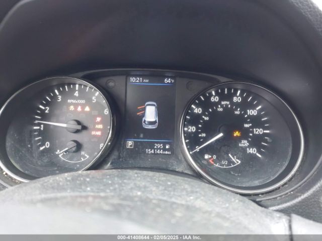 KNMAT2MTXJP524728 Nissan ROGUE SV