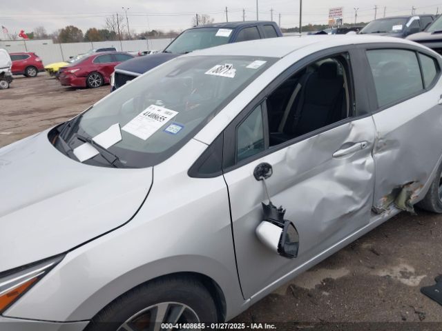 3N1CN8EV4ML869262 Nissan Versa Sv Xtronic Cvt