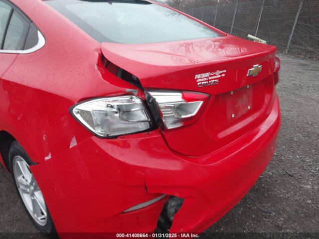 1G1BE5SM9J7139097 Chevrolet Cruze Lt Auto